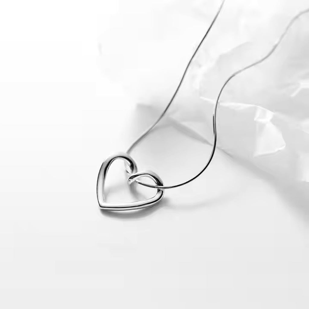Swan Heart Chain Necklace