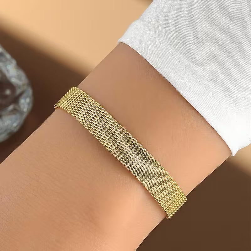 Alicante Golden Chain Bracelet