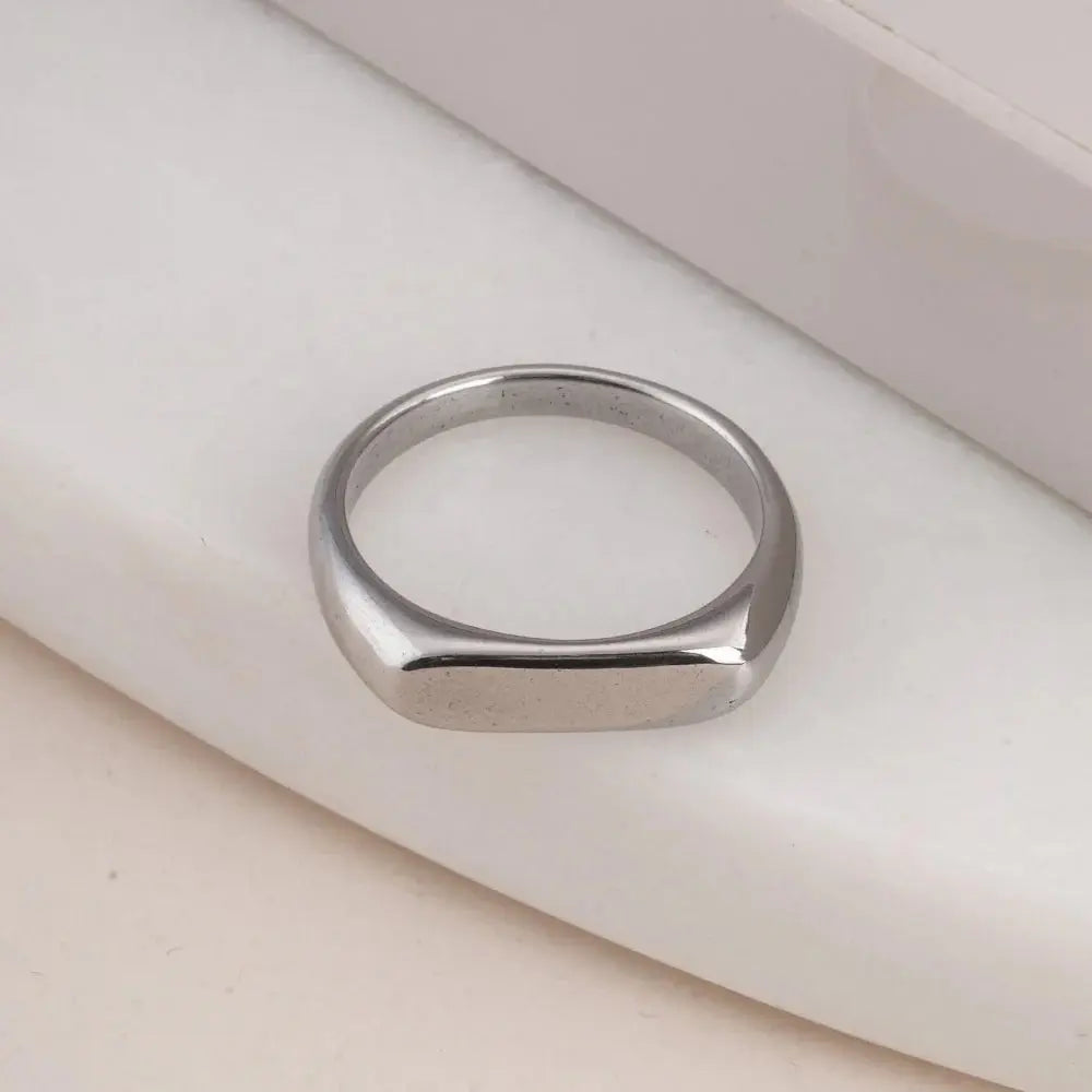 Stylish Italian Ring For Men/Women