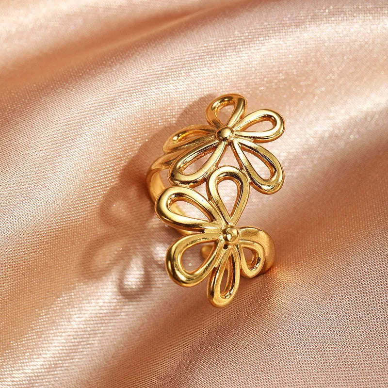 Two Flowers Adjustable Ring