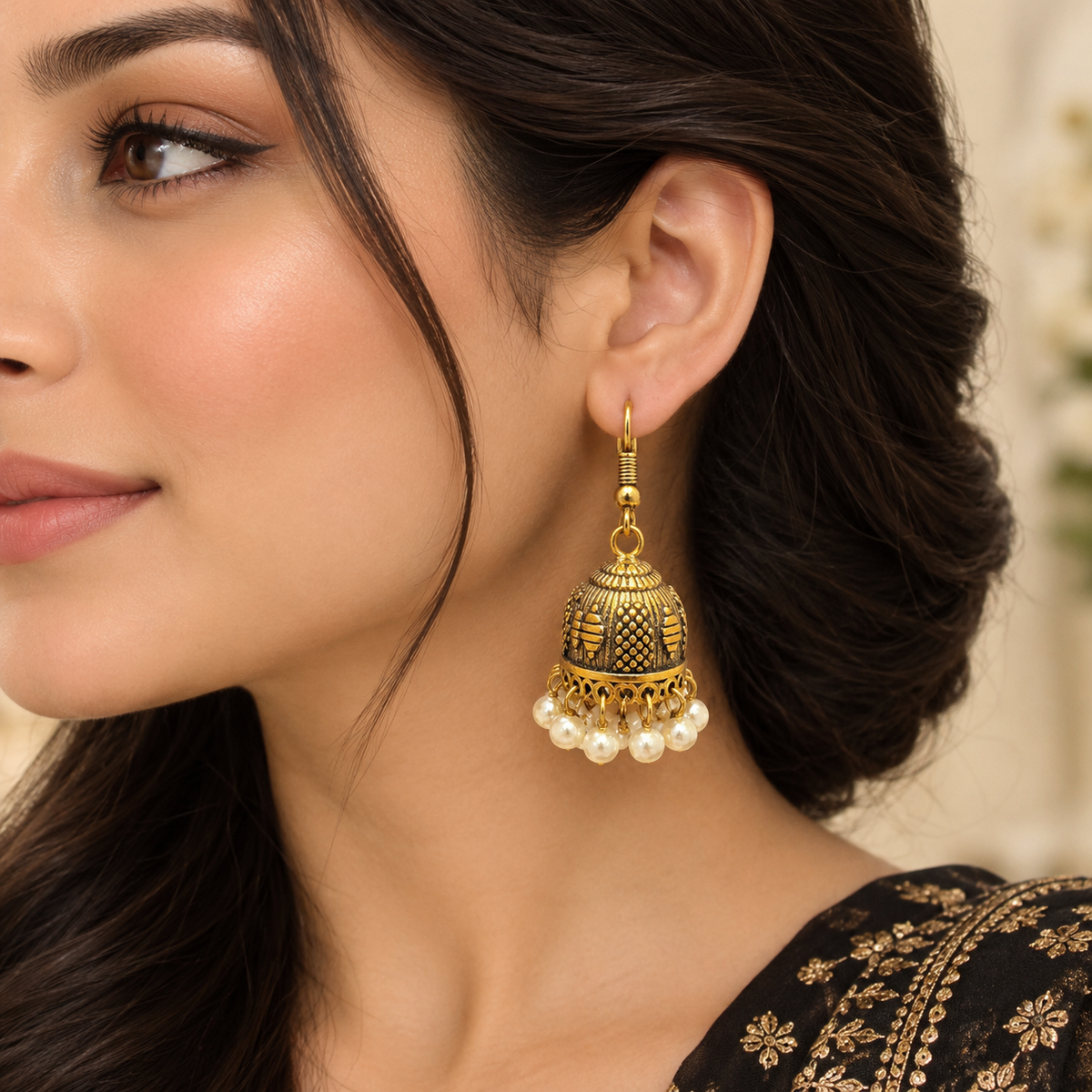 Antique-Style Golden Jhumka For Women