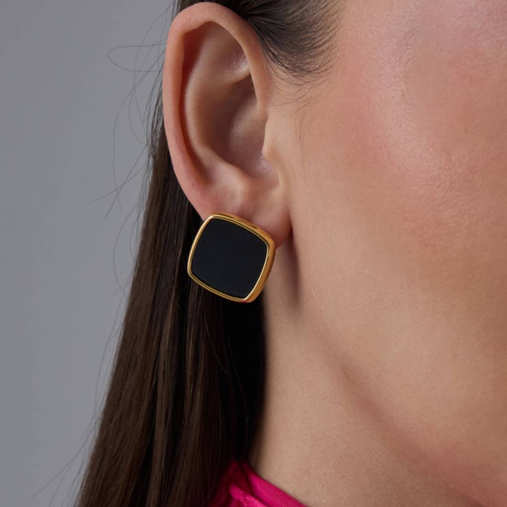 Square stud earrings with black\White inlay stone