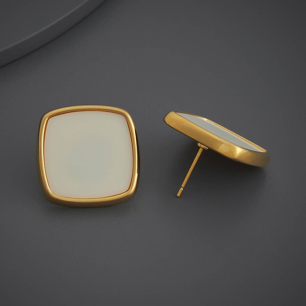 Square stud earrings with black\White inlay stone