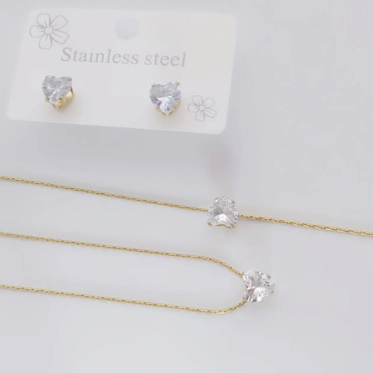 Aria Heart Solitaire Set