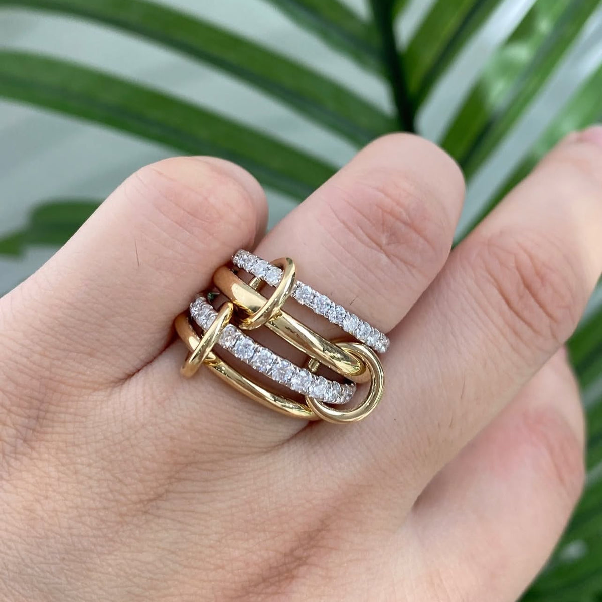 Diamond Multi-Link Rings