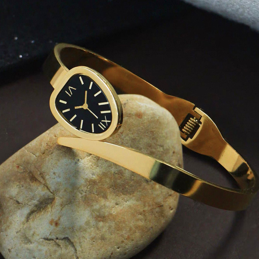 Unique Korean Style Kara