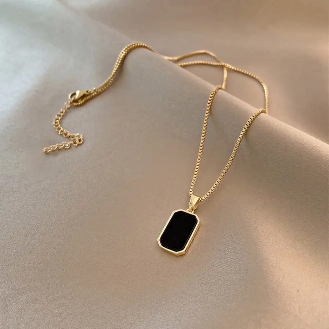 Black Pendant Necklace For Men and Female