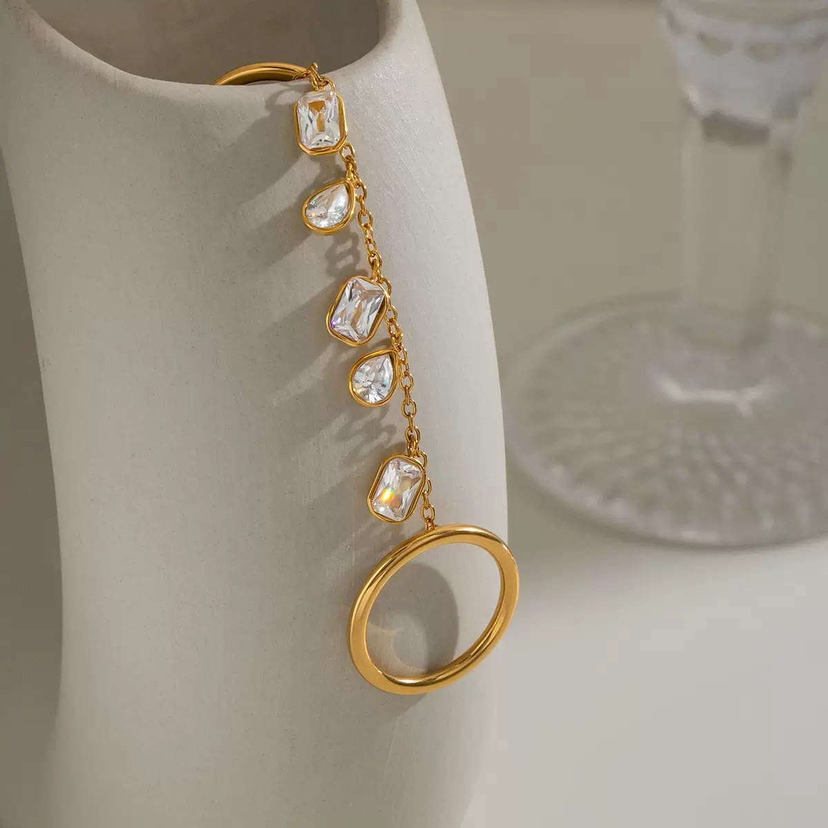 Charms‑Connected Two Band‑Dainty