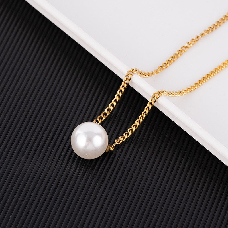 TITANIUM NECKLACE FOR WOMEN PEARL
