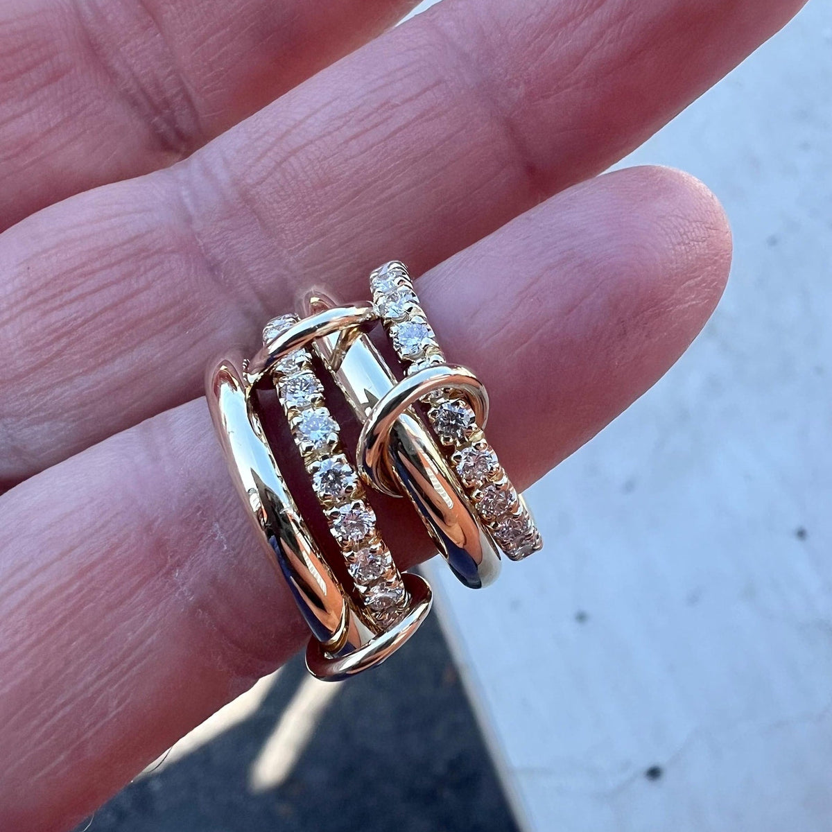 Diamond Multi-Link Rings