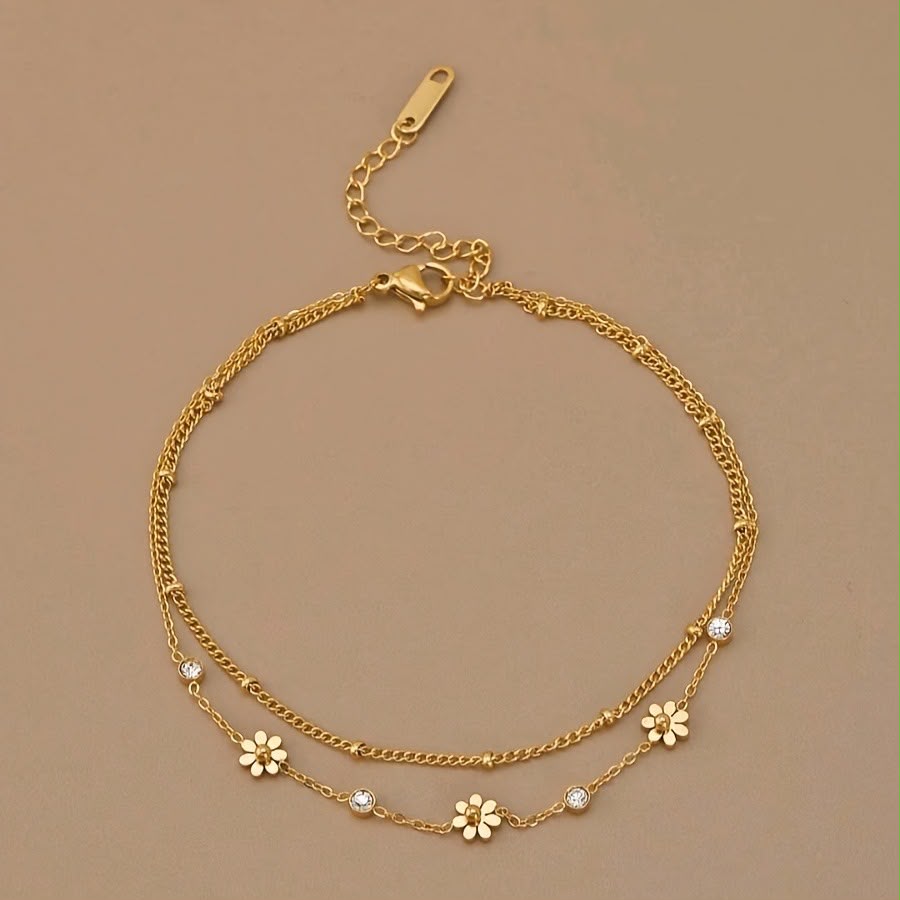 Elegant And Cute Gold Flower Charm Bracelet